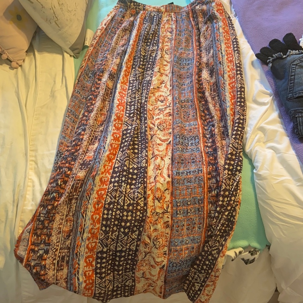 Maxi skirt